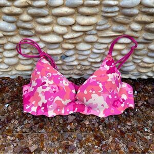 VICTORIA SECRET VERY SEXY BRA SIZE 34C in PINK CAMO EUC!